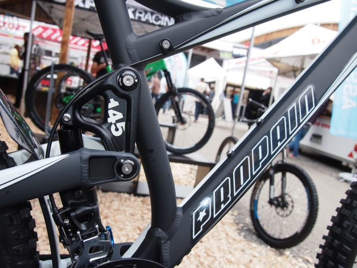 Блог компании AlienBike.ru: Стенд Sixpack / Propain на Евробайк 2014: новые байки, новые железки и новые тормоза (о как!)
