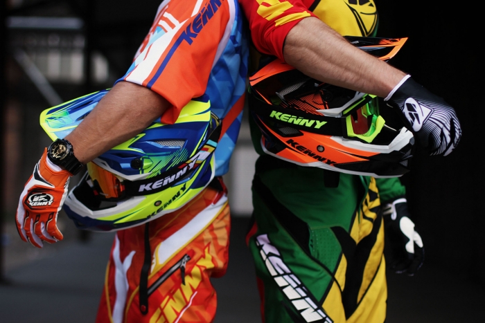 Блог компании AlienBike.ru: В темноте не спрячешься! Яркие цвета Kenny Racing 2014.